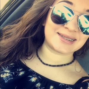 Meet your Posher, Dayana